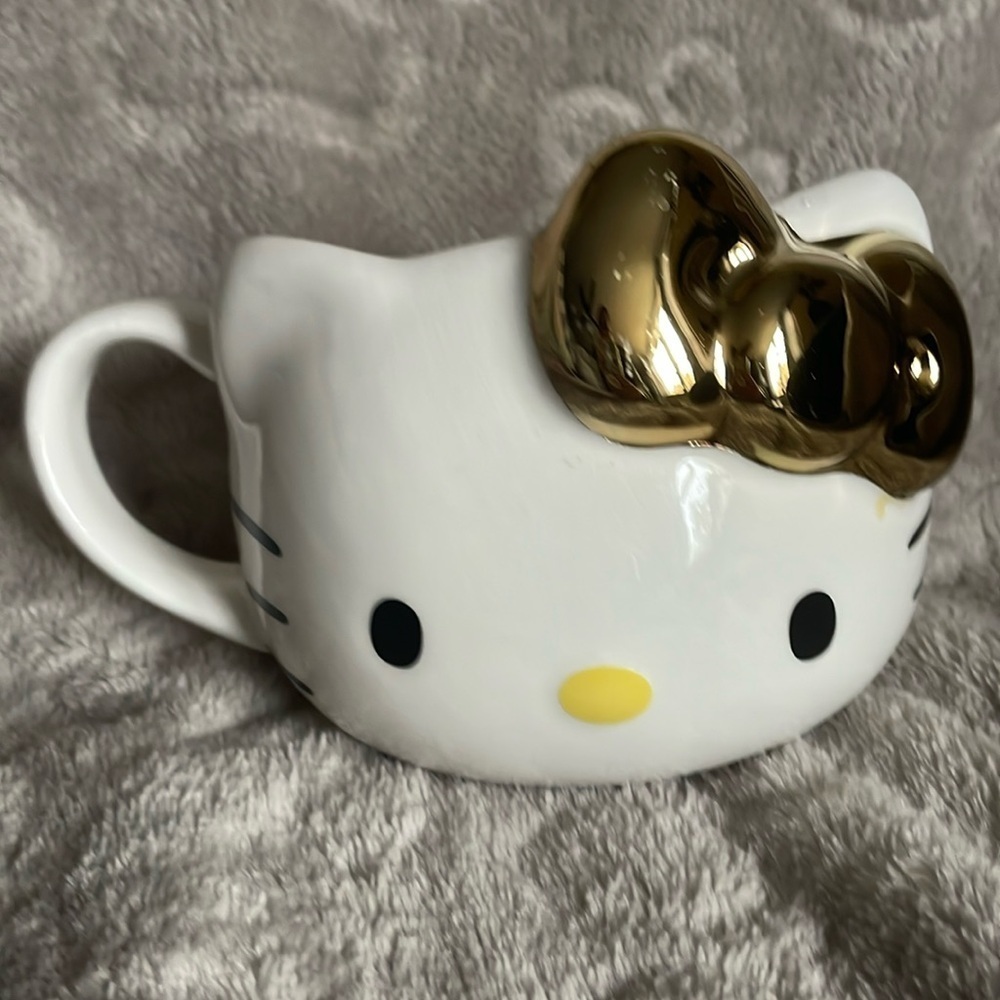 Hello Kitty Mug